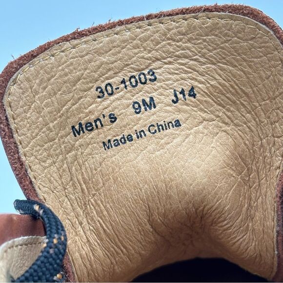 Trask Sneaker - Picture 9 of 9